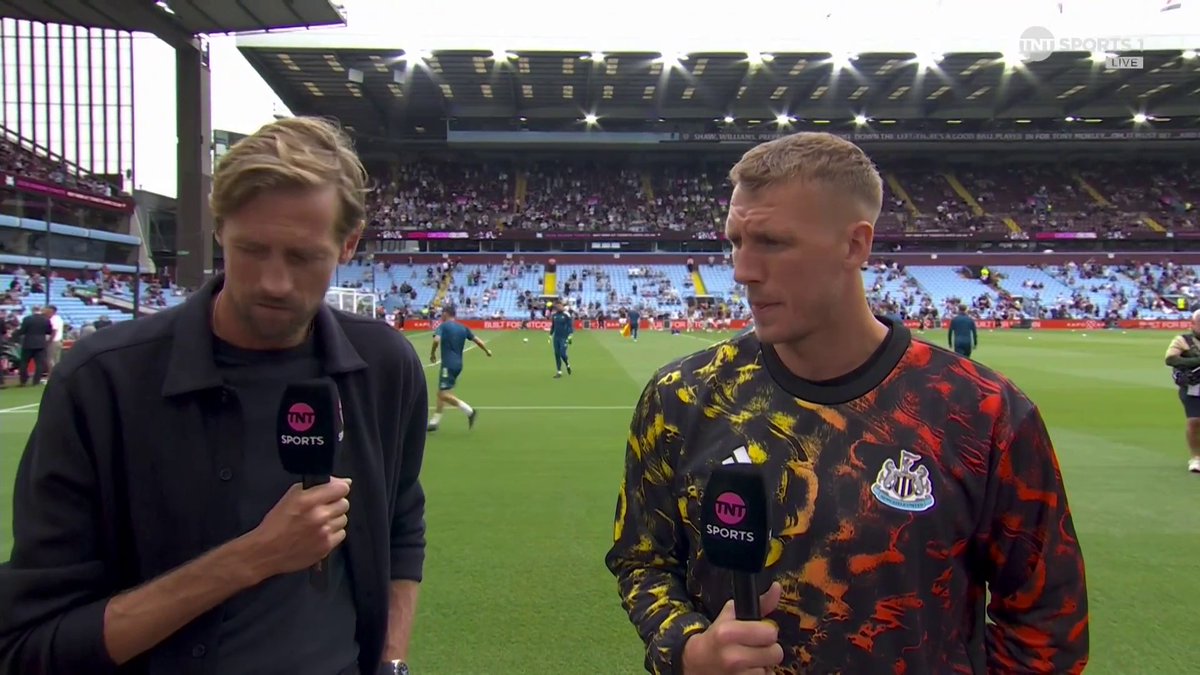 "We've got a tight-knit group" ❤️ Dan Burn says the Alexander Isak situation has brought everyone closer together 🗣️ Lynsey Hipgrave | Watch live on TNT Sports &amp; discovery+ UK