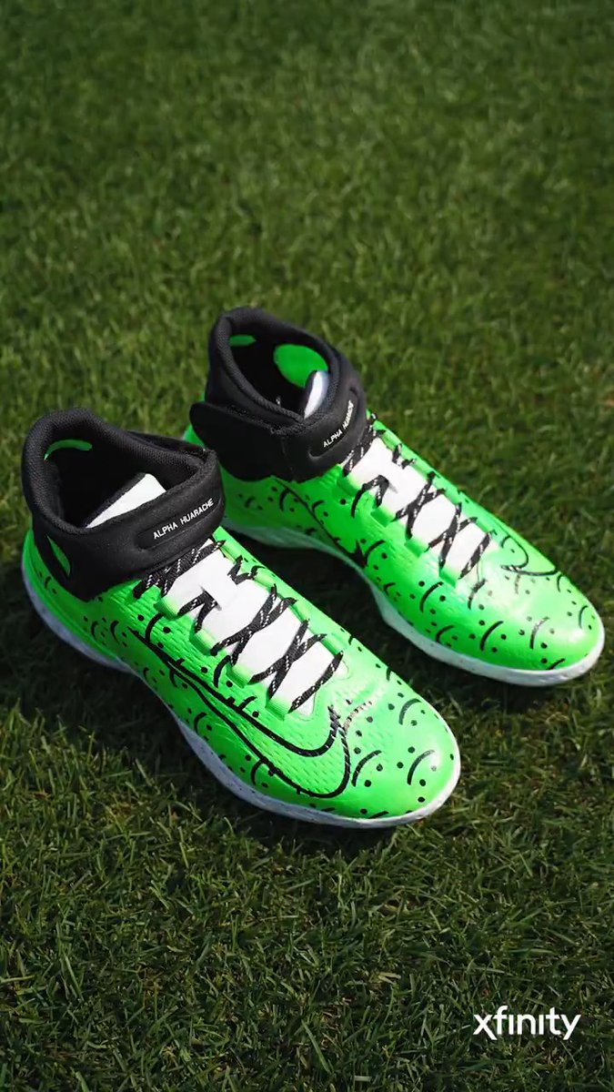 Spencer Horwitz always wears a reminder of the importance of mental health. These are his cleats. Presented by @xfinity