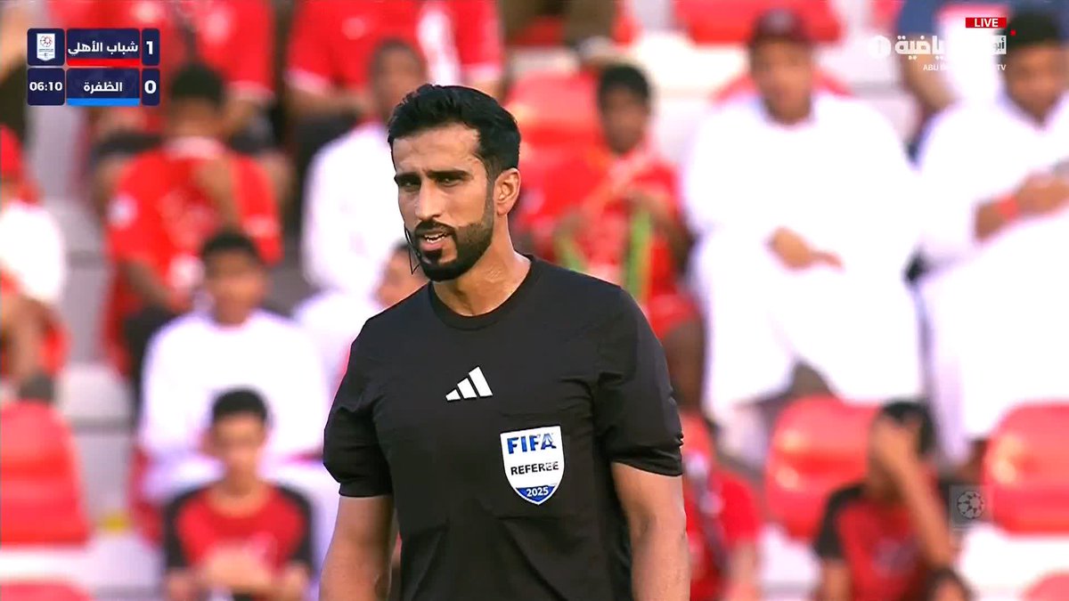 بعد العودة إلى الـ VAR.. أول أهداف دورينا يلغى بداعي التسلل #شباب_الأهلي_الظفرة #أبوظبي_الرياضية 1⃣ 📺