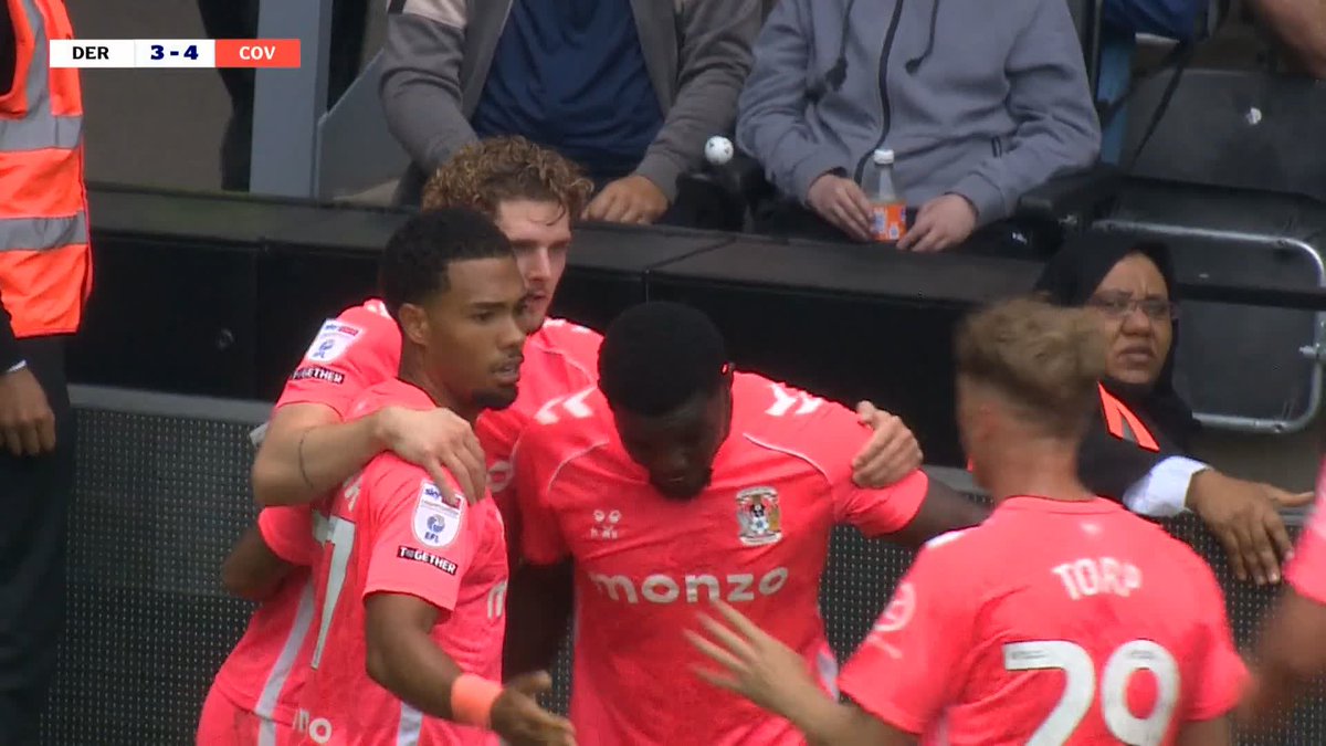 3 goals in 7 minutes! 😲 Frank Lampard's Coventry City comeback against Derby