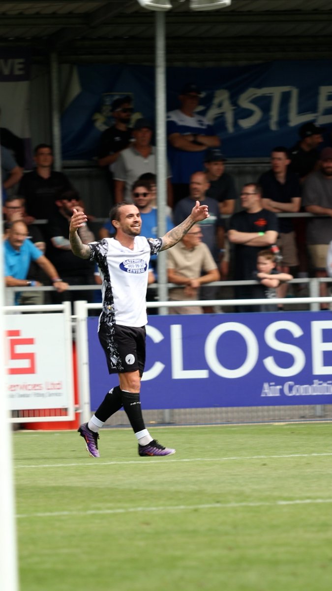 Dom Telford, take a bow 🙇‍♂️🤩 Follow your club all season long and watch every game on NLTV on DAZN. 📺 National League on DAZN #WorClub ⚪️⚫️