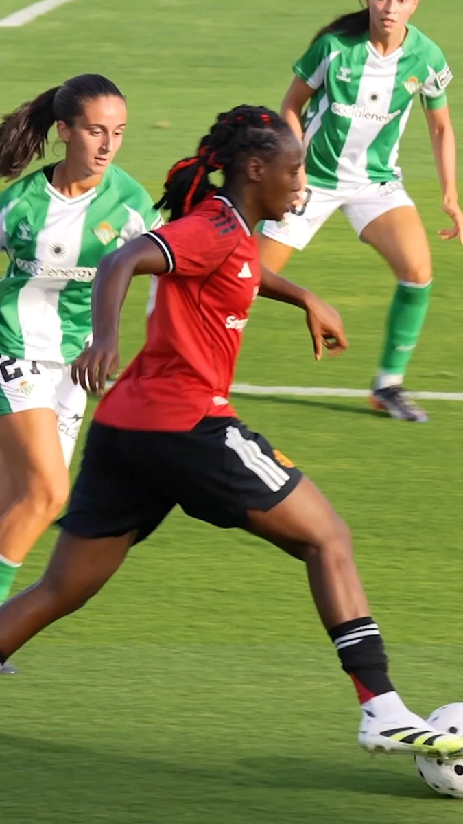 What a goal from Melvine Malard 🤯