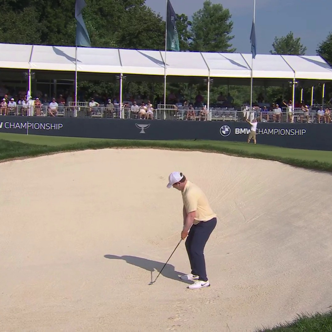 Fantastic bunker shot from Robert MacIntyre to set up a par save. 🤌
