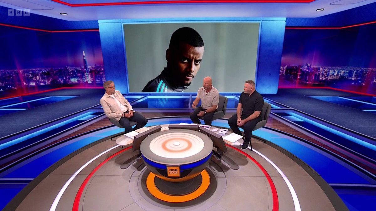 "You can imagine the anger they are feeling that someone is taking the liberty of saying 'I'm refusing to play.'" Alan Shearer feels for the Newcastle fans over the Isak situation 🗣💬 #MOTD #BBCFootball