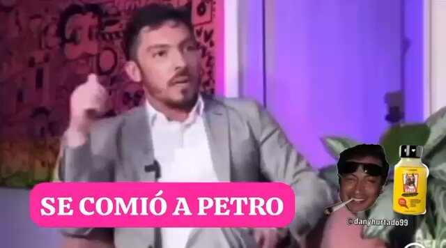 ¡Aquí la “actora” de porno gay, nuevo Ministra de Desigualdad confiesa que se culeo a Petro durísimo y que le pagó, le pagó con el puesto! ¡Con razón! 😂😂😂 jajajajajajaja lo dejó caminando como Cowboy!! 👏🏻👏🏻👏🏻 #PetroPutero jajajajaja