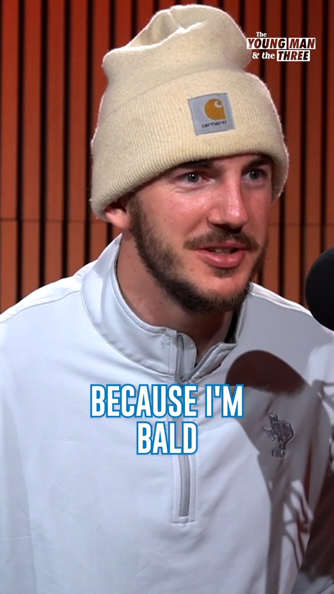 "You're [Alex Caruso] the first bald teammate I've ever had!" Alex Caruso reveals what Cason Wallace said to him during practice 😅 (via TheYoungManAndTheThree)