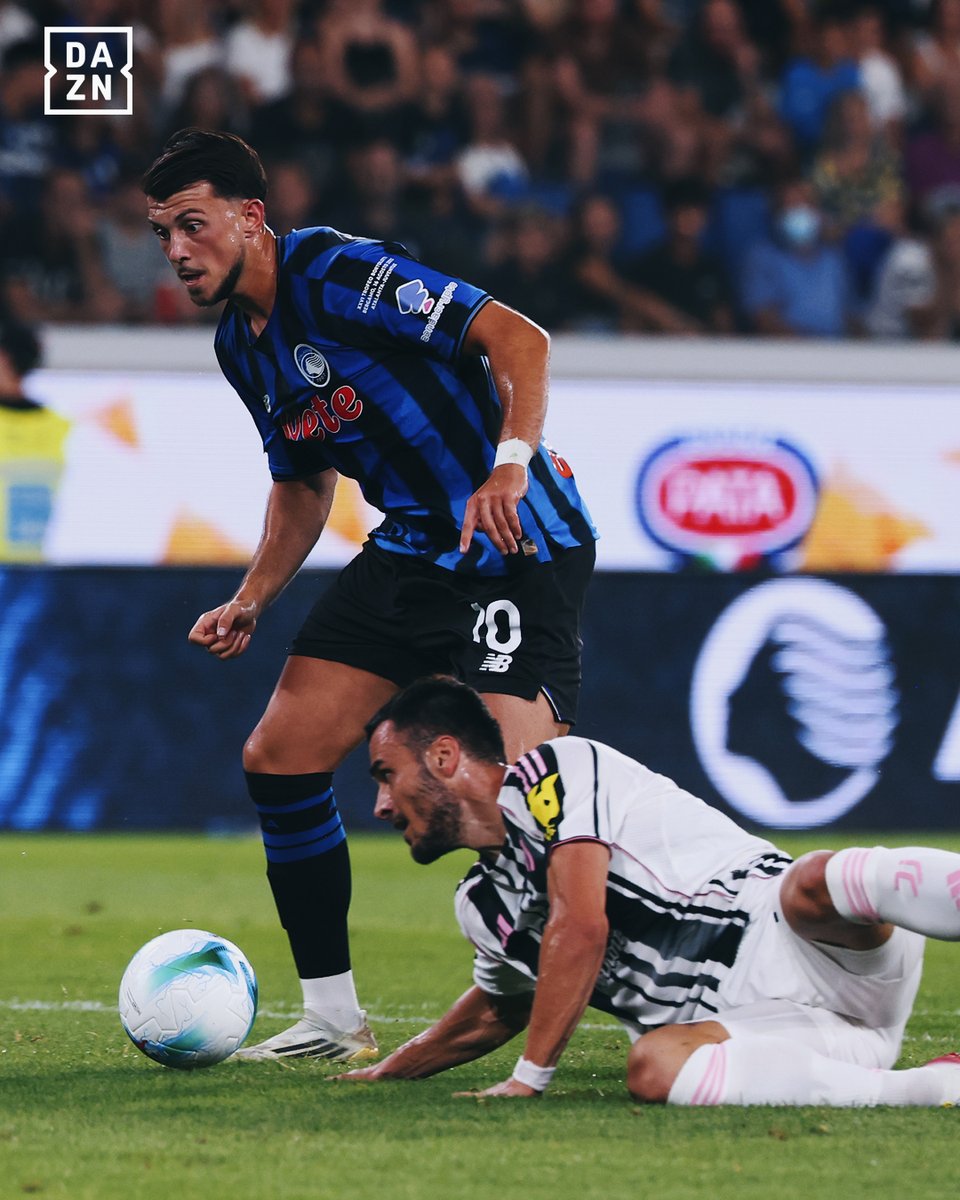 𝑰𝒍 𝒎𝒂𝒈𝒐 𝑺𝒂𝒎𝒂𝒓𝒅𝒛𝒊𝒄 🧙‍♂️🪄 Il pallone scompare e riappare ✨⚽ #Samardzic #AtalantaJuventus #DAZN