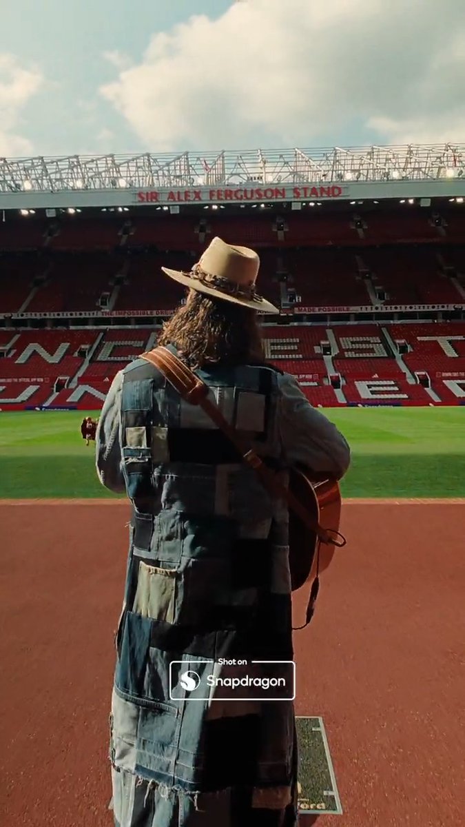 "Take Me Home..." 🎶 Sound on for this, Reds: presenting a very special cover of Country Roads by lifelong United fan and @OfficialKALEO frontman, JJ 🫶🏟️ 🤳 Snapdragon x #ShotOnSnapdragon