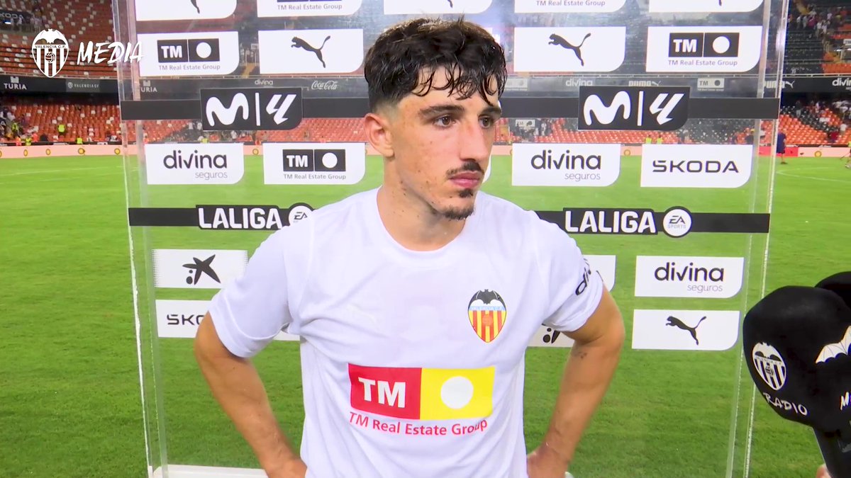 💬 “Es una barbaridad. Mestalla nos da fuerza animando sin parar durante los 90 minutos” Sois increíbles. GRÀCIES, AFICIÓ! 👏👏👏 #ADNVCF 🦇
