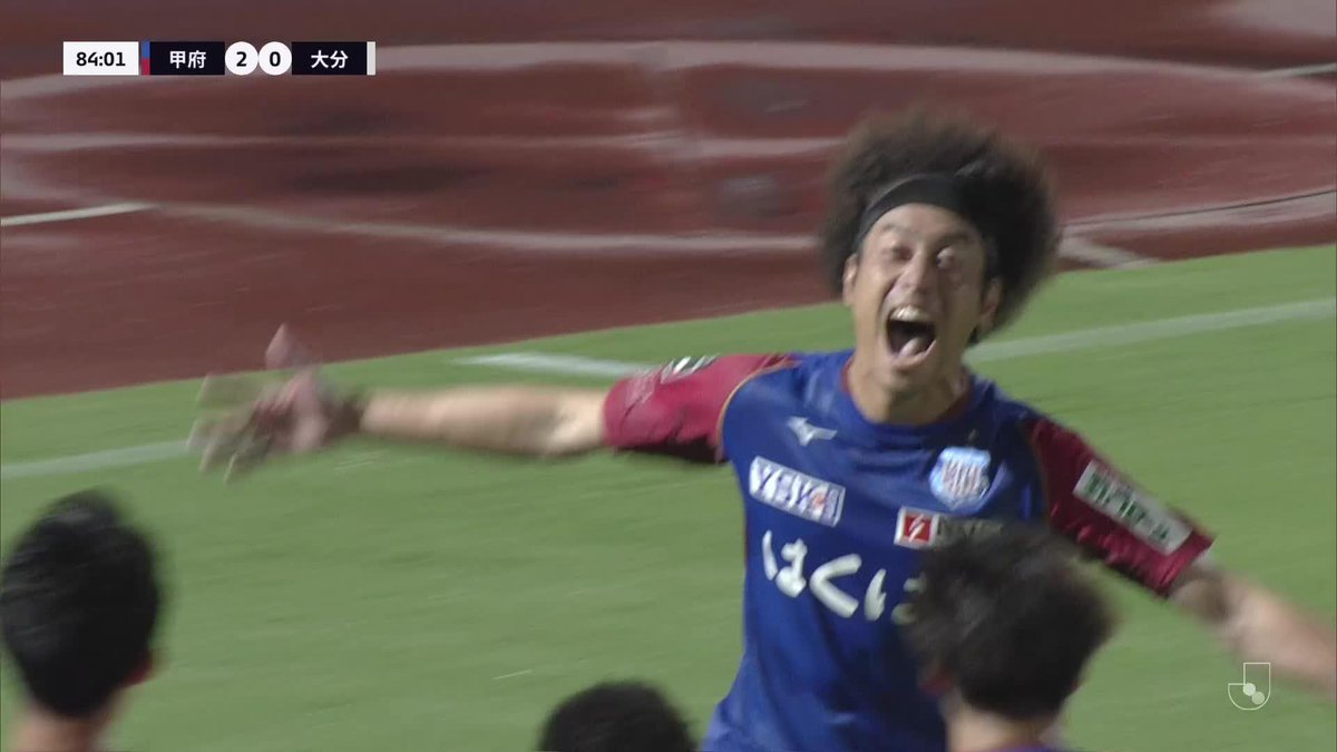 古巣相手に芸術的ループシュート💫 🎦 ゴール動画 🏆 明治安田Ｊ２リーグ 第26節 🆚 甲府vs大分 🔢 2-0 ⌚️ 84分 ⚽️ 三平 和司（甲府) #Ｊリーグ