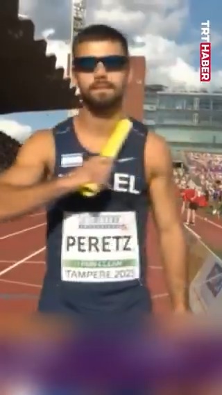 İsrailli atlet Ido Peretz, Finlandiya'da düzenlenen Avrupa Atletizm Şampiyonası'ndaki skandal hareketiyle tepki çekti. Soykırım ülkesini temsil eden takım, yarışta sonuncu oldu.