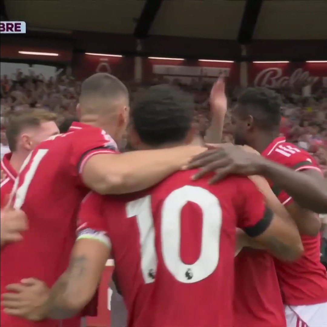 Chris Wood scores two of Nottingham Forest's THREE first half goals vs. Brentford. 🔥
