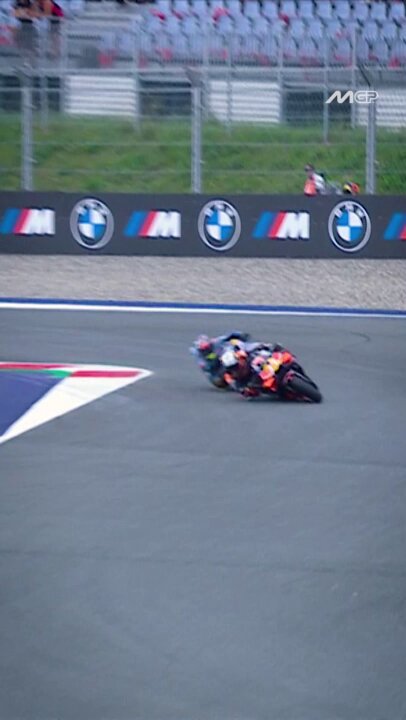 Saw an opportunity and seized it 🔥 Fermín Aldeguer Mengual's move on Pedro Acosta sealed his entry into the podium positions 😎 #AustrianGP 🇦🇹