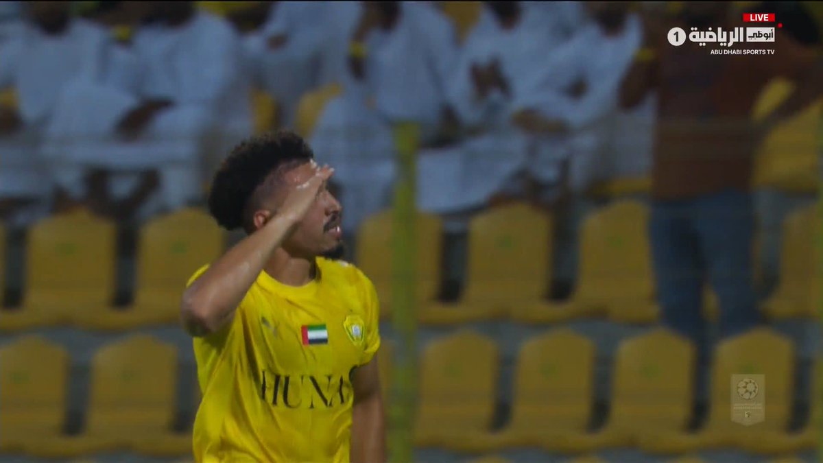 أول هدف يعلق عليه عيسى الحربين في الدوري الإماراتي منذ توقيعه مع قنوات ابوظبي هدف الوصل من سيلفا 💛