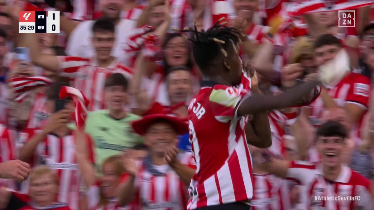 Nico Williams regresa a San Mamés marcando y besándose el escudo 🤍❤️ Athletic Club Disfruta del Plan Fútbol con más partidos de LALIGA EA SPORTS, toda LALIGA HYPERMOTION y las ligas europeas | 14,99€/mes | 🔗 #LALIGAenDAZN ⚽