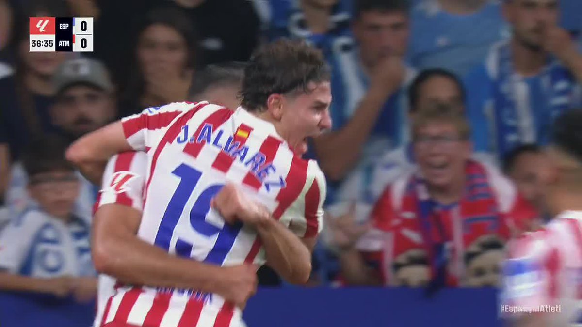 JULIAN ALVAREZ TOP BINS FREE KICK GOLAZO! WOW!