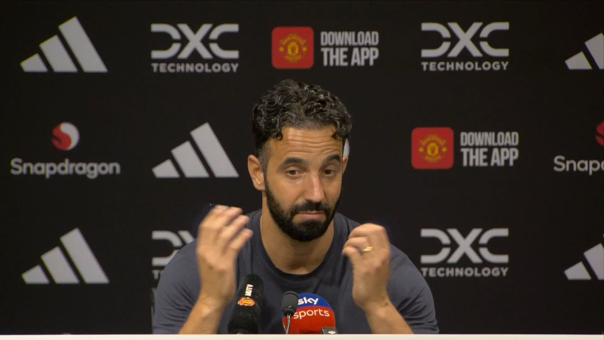 🗣️ "It's not the case" Ruben Amorim says he did not drop Andre Onana from the Manchester United squad for their Premier League opener against Arsenal