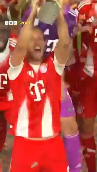 It was trophy time once again for Harry Kane! 🏆 The England captain and former Liverpool forward Luis Diaz were on the scoresheet to secure the German Super Cup for Bayern Munich 🇩🇪🙌