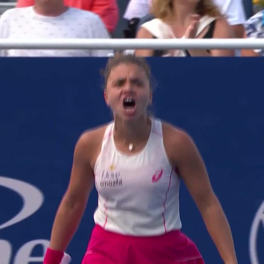 Cincinnati final unlocked 🔓 Jasmine Paolini reaches her third WTA 1000 final, defeating Kudermetova 6-3, 6-7(2), 6-3. #CincyTennis