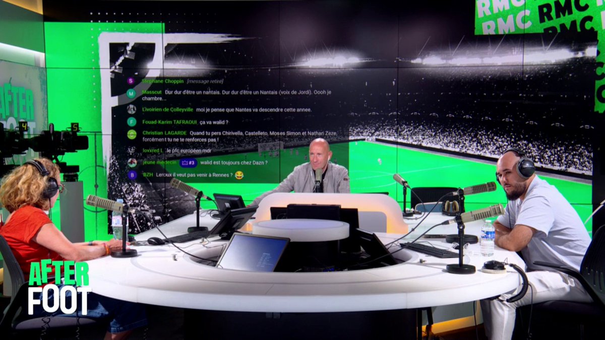 ๐๏ธ Jean-Louis Tourre : "Je n'ai pas aimรฉ le langage corporel de Barcola alors qu'il devait รชtre le leader de l'attaque parisienne ce soir. Il ne tente mรชme plus de dribbles en un contre un." ๐ค รa dรฉbat sur Barcola entre ๐๐๐๐๐ ๐ฐ๐๐๐๐๐๐๐๐๐, Daniel Riolo et Jean-Louis Tourre.