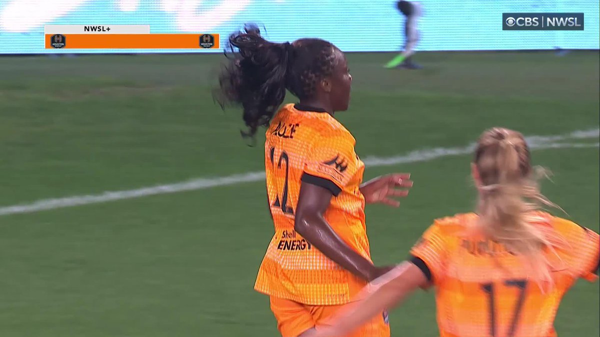 🚨🇳🇬 GOAL! Michelle Alozie with a late finish to give Houston Dash the winner!! 😍🔥