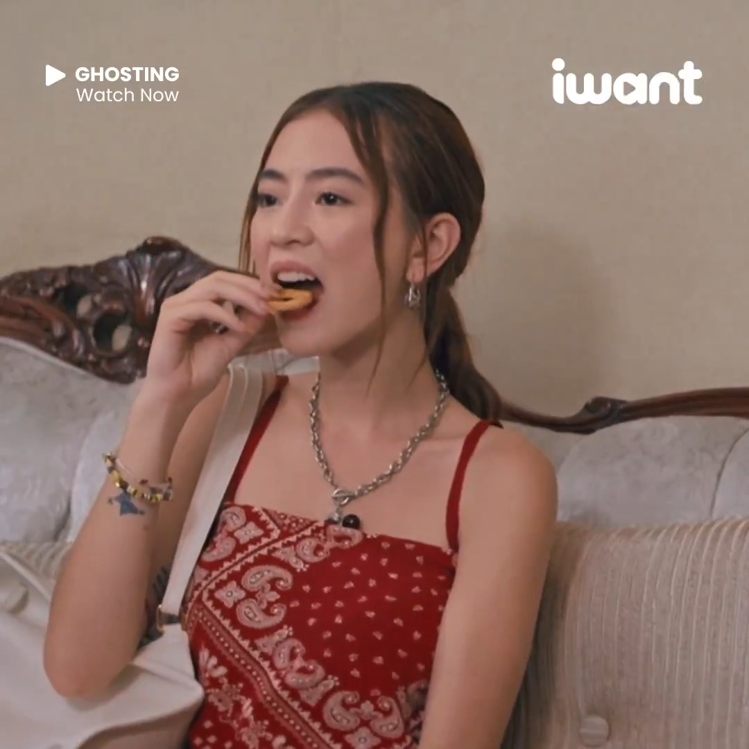 Pakainin mo raw muna kasi 'yung translator mo, Treb! Galit mo tuloy si Girlypop! 🤣 Watch the latest episodes of #GHOSTING on iWant! Subscribe now.