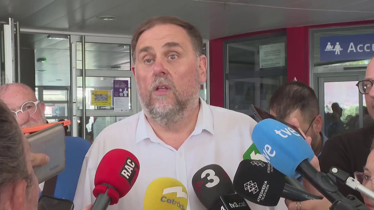 🟡 Esquerra Republicana avisa el PSOE que no hi haurà pressupostos sense una reforma del finançament. 🗣️ Oriol Junqueras 🎗️: "Quan decideixi que sí que vol pressupostos, segur que s'esforçarà a millorar el model de finançament"