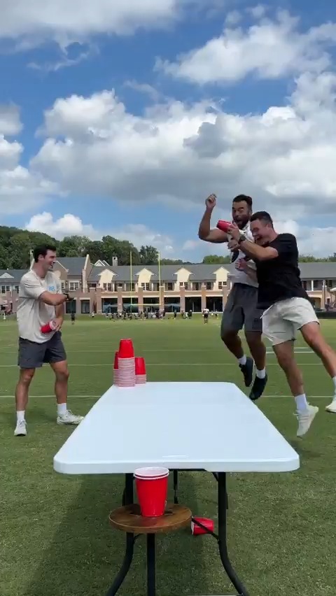 The Hulett Brothers x the Ravens spin shot 👀