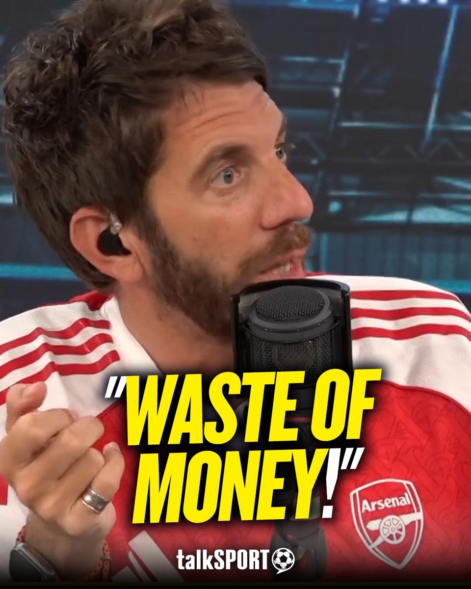 😳 "It proved to me that Gyökeres looks like a waste of money." 👀 "He touched his hair more than he touched the ball" ❌ "You're worse than last year. I didn't see a team that would win the league." Andy Goldstein hammers Arsenal after their 1-0 win over #MUFC