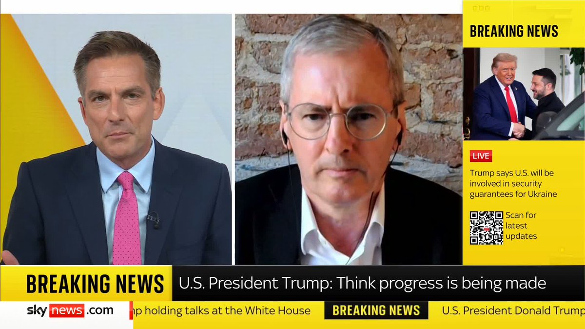Former UK ambassador to Russia @Laurie_Bristow says a ceasefire in Ukraine may be possible - but it is "absurd" to talk about agreeing a peace deal with Putin. He adds: "Any assurance that Mr Putin gives to anybody is completely worthless." Latest ➡️