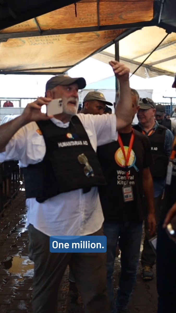 One million meals a day in Gaza may sound ambitious, but WCK can do it. #ChefsForGaza