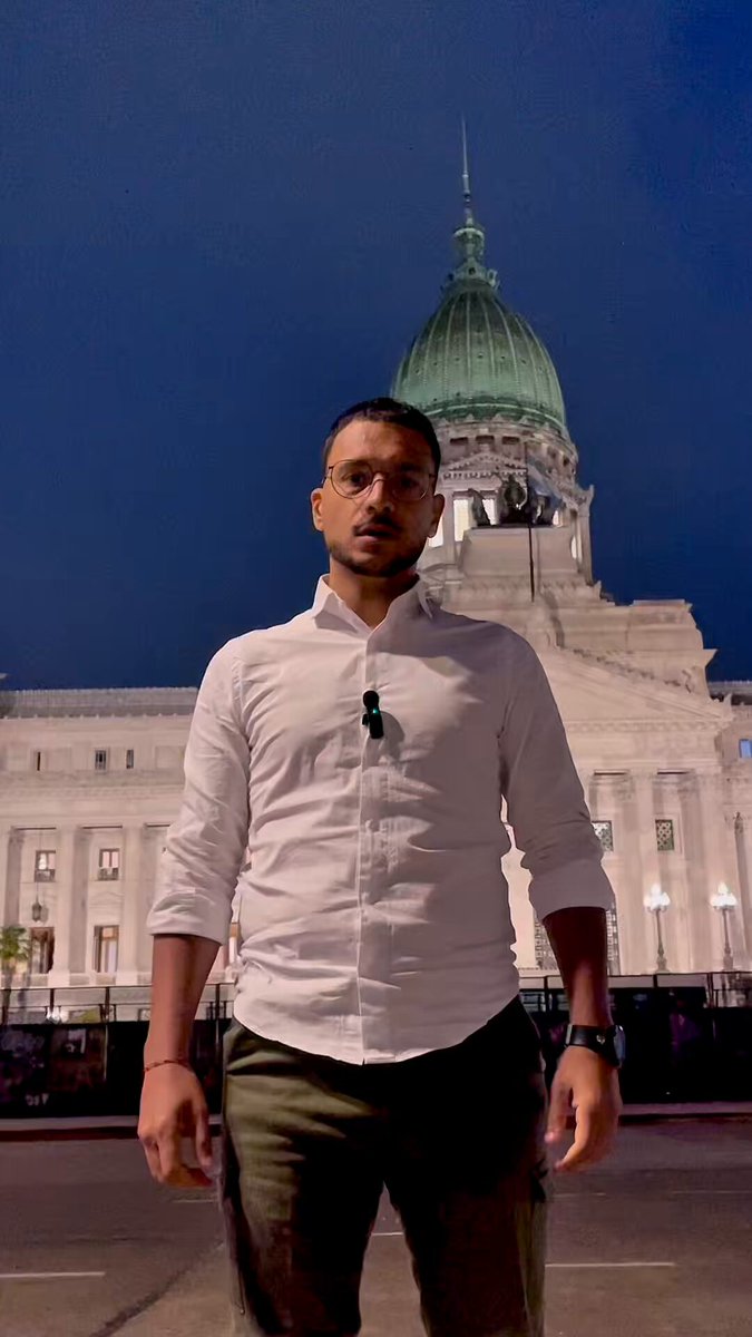 Estoy harto de los radicales con peluca, los libertarios amarillos y las internas peronistas. Voy a ser candidato a Senador Nacional para construir esa Argentina que merecemos. Nuevos Aires.