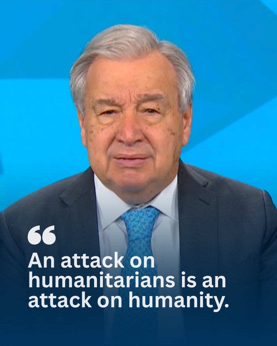 Last year, at least 390 aid workers - a record high - were killed across the world. International law is clear: Humanitarians can never be targeted. This World Humanitarian Day, let's #ActForHumanity & say in one voice: An attack on humanitarians is an attack on humanity.