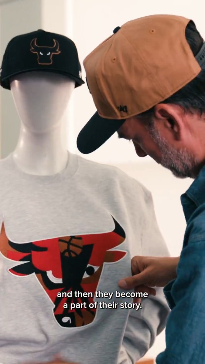 Chicago Bulls 🤝 @MCAChicago Introducing our retail collaboration with the Museum of Contemporary Art Chicago, designed by Chicago artist Cody Hudson. Available Aug. 23 online at and at the Madhouse Team Store in the UC.