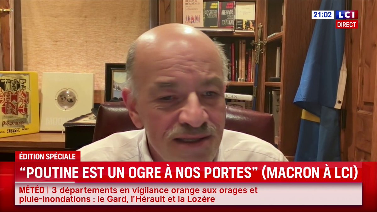 🗣️ "Ce qui agace le président Trump, c'est le fait que le président Obama ait eu le prix Nobel" observe Alain Bauer ▶️ Darius Rochebin