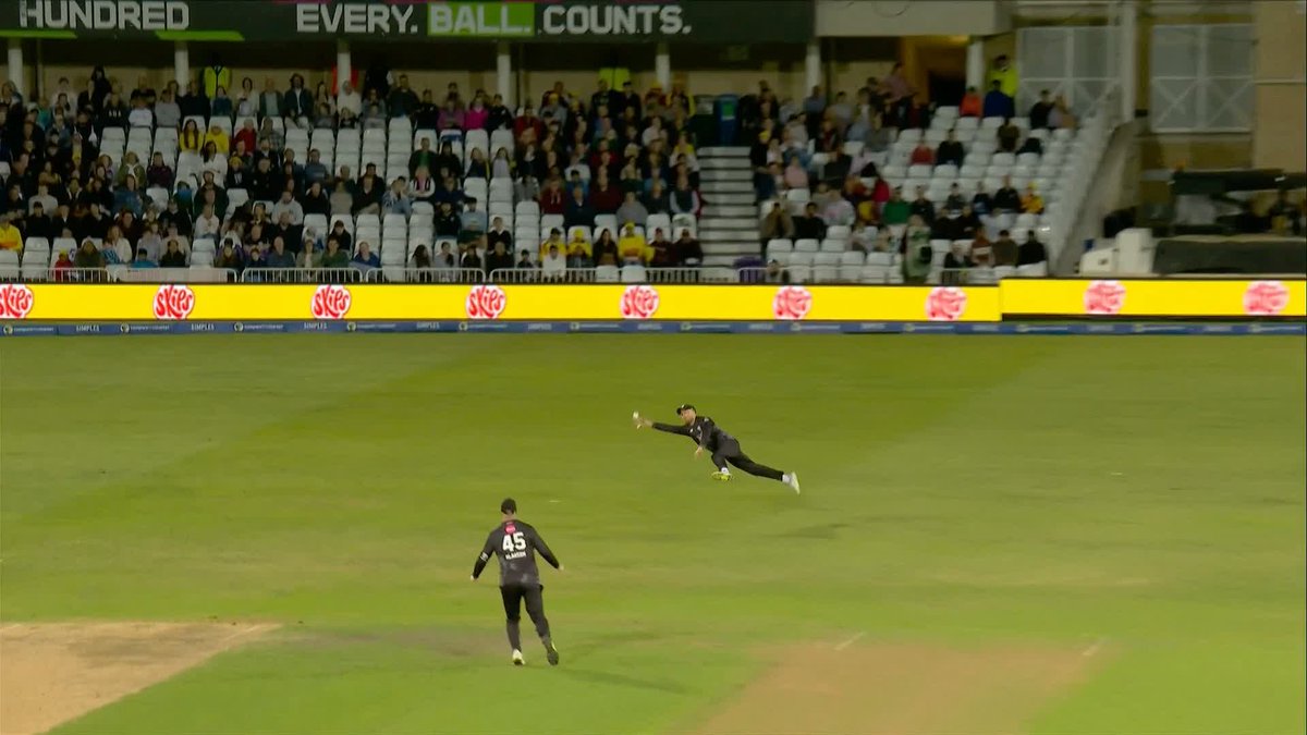 WHAT A CATCH FROM PHIL SALT 😱