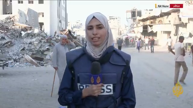 مراسلة الجزيرة نور أبو ركبة تطلعنا على صورة الوضع الإنساني في شمال مدينة غزة #الأخبار #حرب_غزة