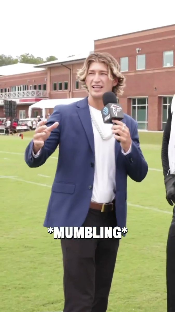 "I'm from the south... Slow it down for me" 🤣 Back for more mumbling at camp!