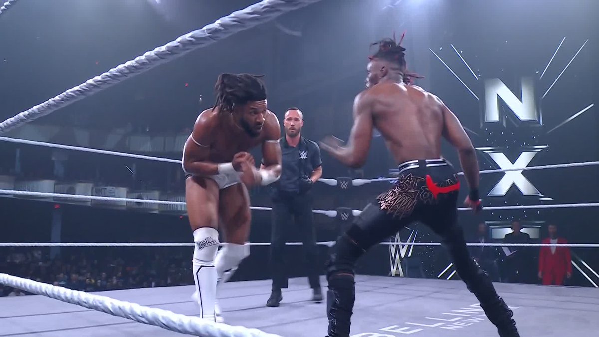 HOW IS JE'VON DOING THIS?!?