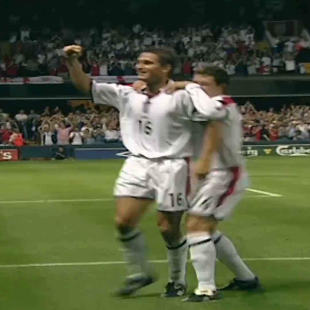 Vintage Frank Lampard 💪 The midfielder scored his first #ThreeLions goal #OnThisDay in 2003 in a 3-1 victory against Croatia! ⚽️