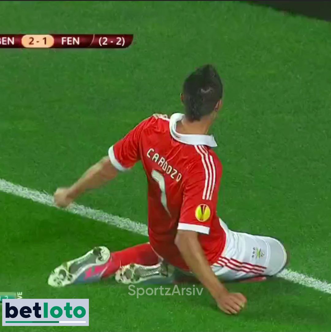 Oscar Cardozo, Fenerbahçe'nin final hayallerini yıkıyor ve spiker kendinden geçiyor...