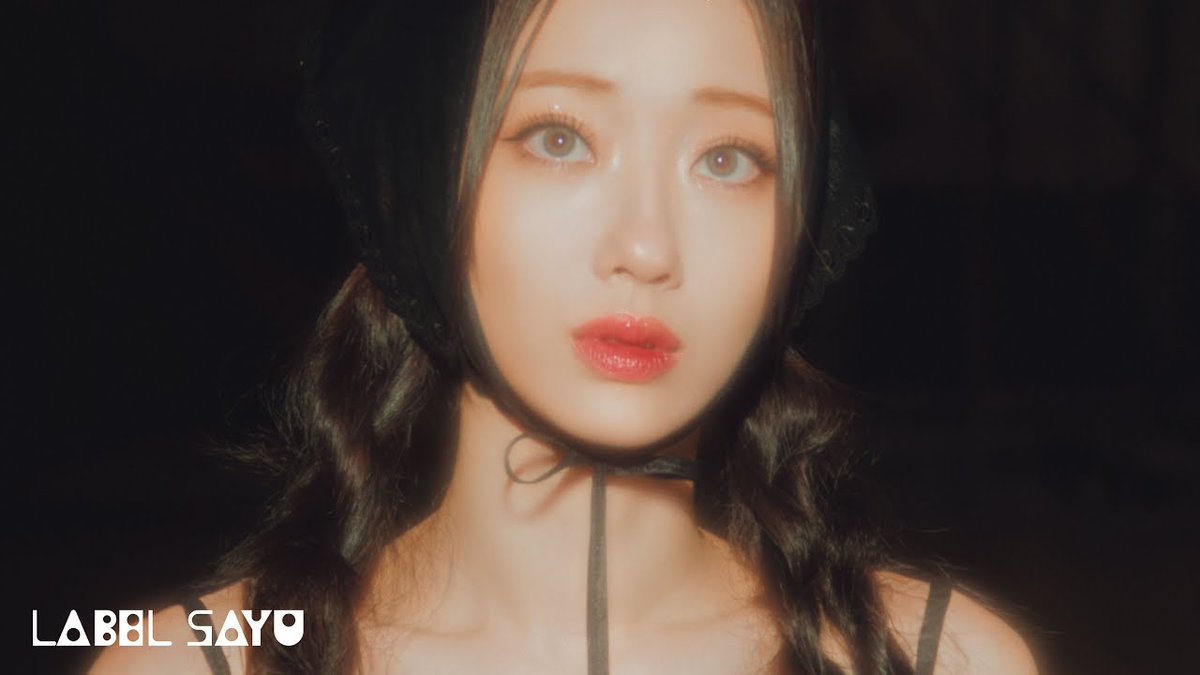 1 year ago today, Gyeongree released her 1st EP ‘Eternal Bloom’ with title track ‘Cherry’