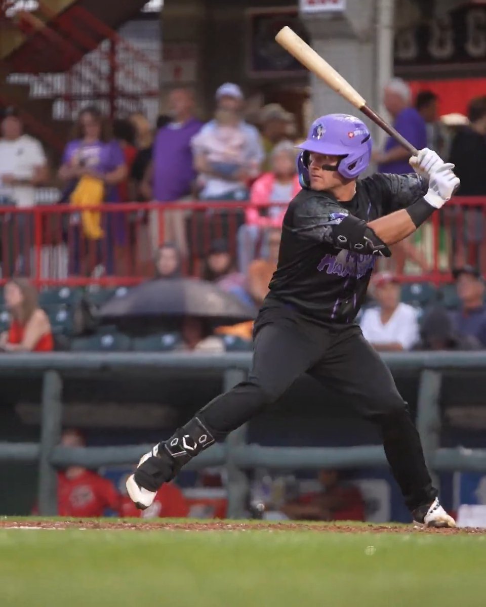 Kevin McGonigle, MLB Pipeline’s No. 2 overall prospect, hit a MAMMOTH homer last night on a 100.2 MPH pitch 😳
