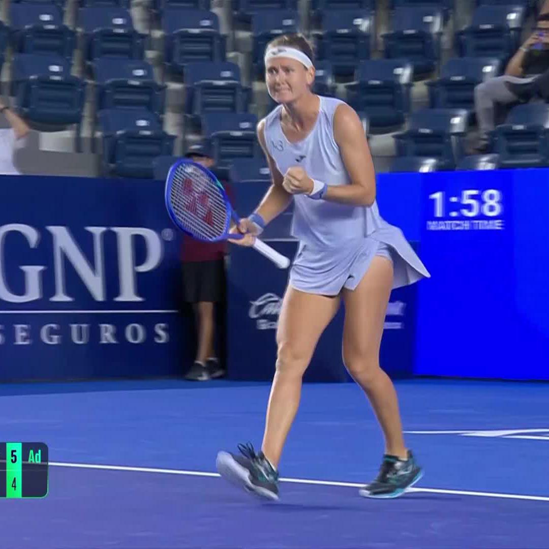 Worth the wait ✌️ Marie Bouzkova takes down No.4 seed Haddad Maia 6-3, 6-4 to advance to the Monterrey quarterfinals. #AbiertoGNPSeguros