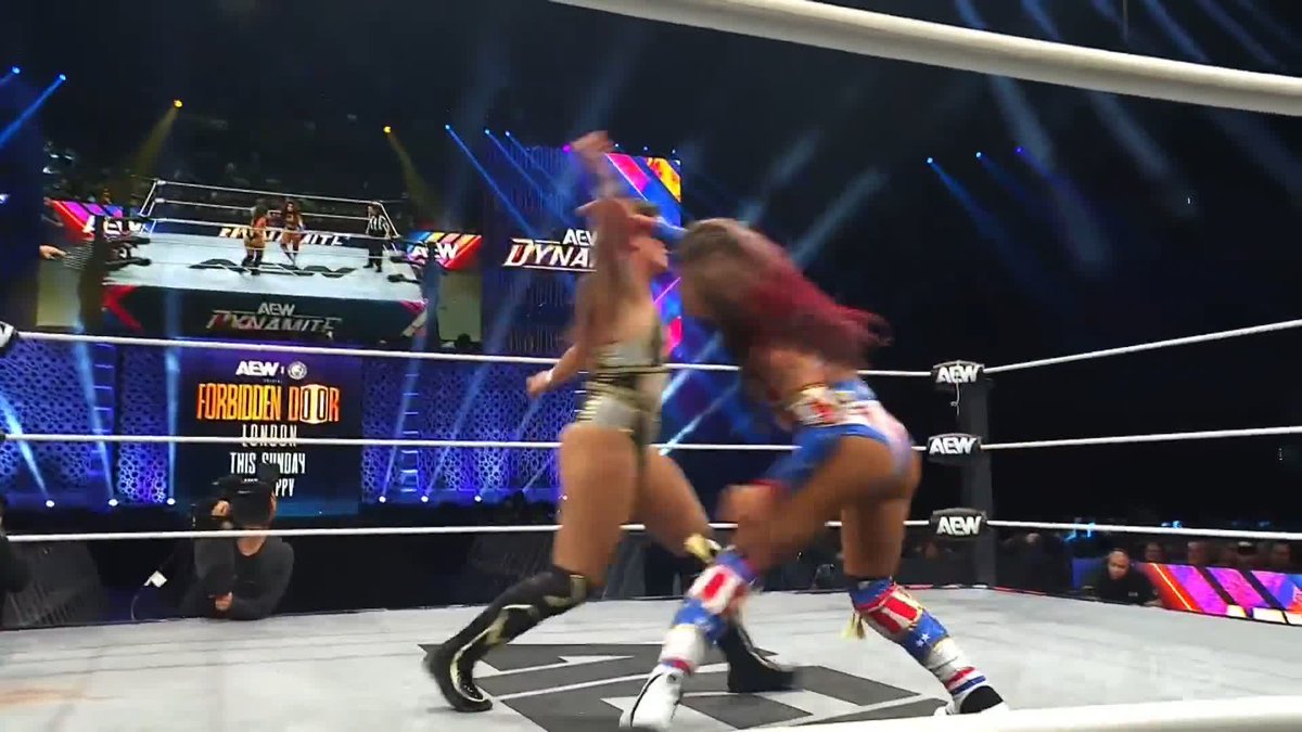 .Alex Windsor アレクス・ウィンザー did even see it coming! Watch #AEWDynamite on TBS &amp; HBO Max