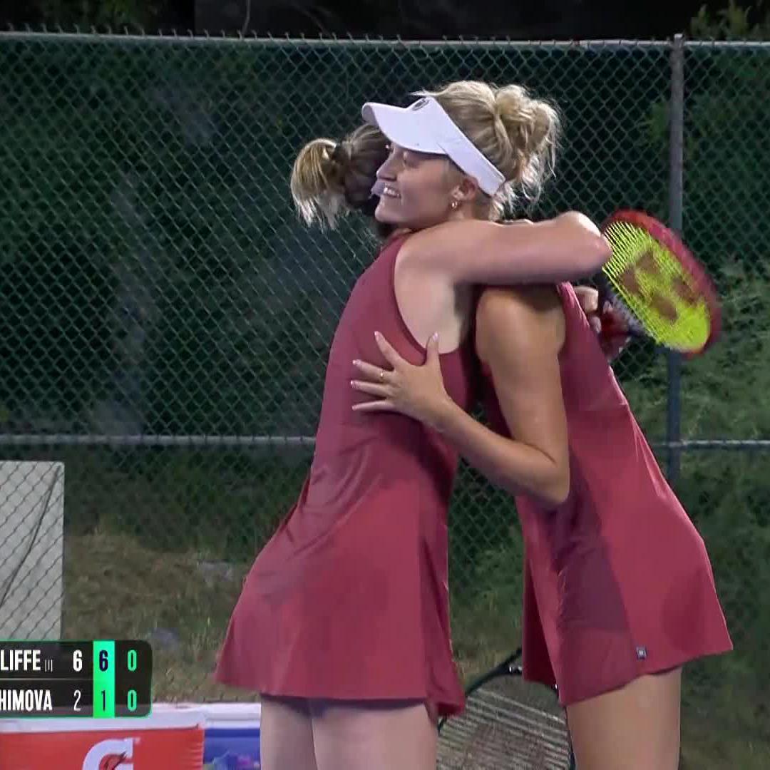 Top seed things ™️ Gabriela Dabrowski and Erin Routliffe ease into the Monterrey doubles quarterfinals, defeating Khromacheva/Rakhimova 6-2, 6-1. #AbiertoGNPSeguros