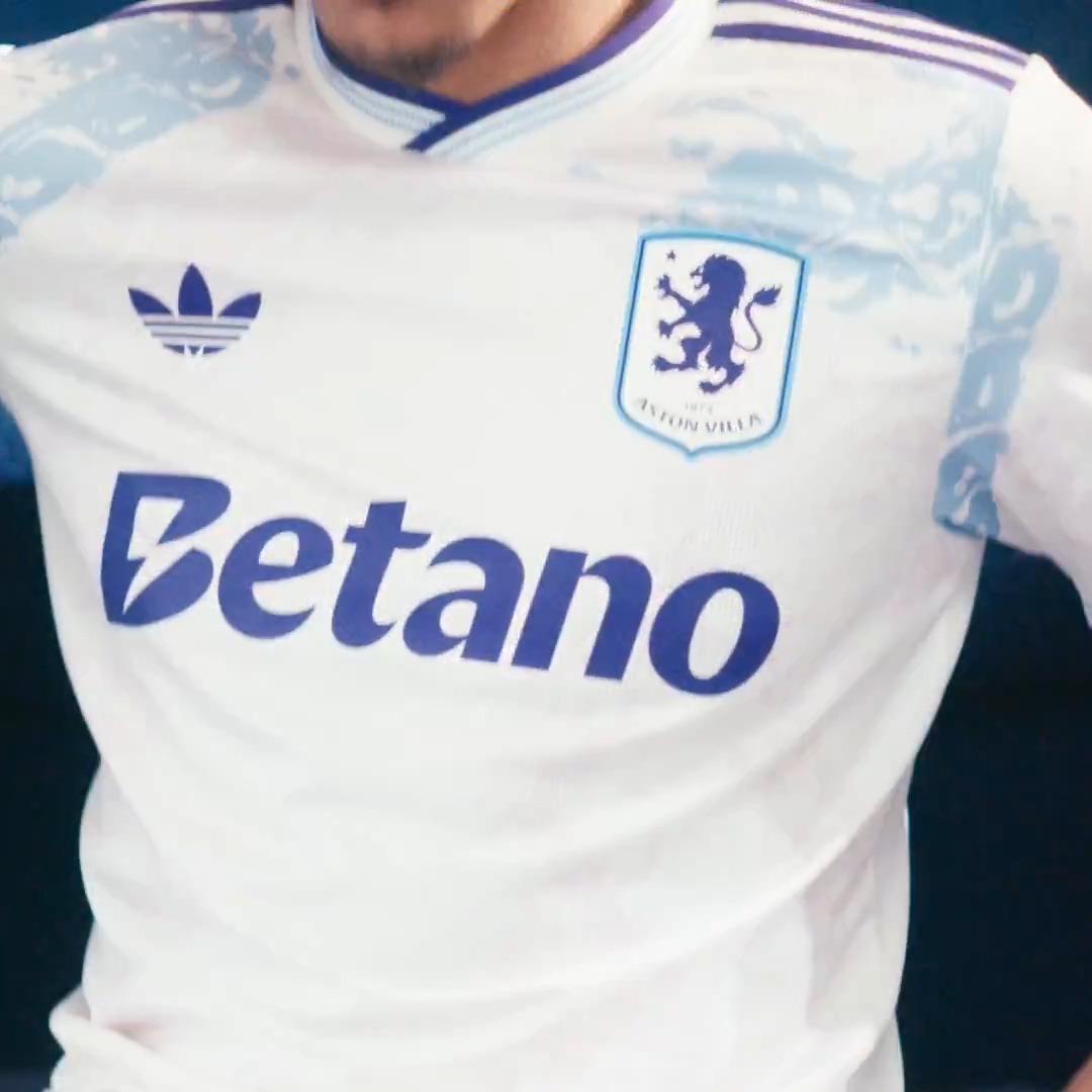 It looks ridiculously good up close 🕵️♂️ adidas Football 😍