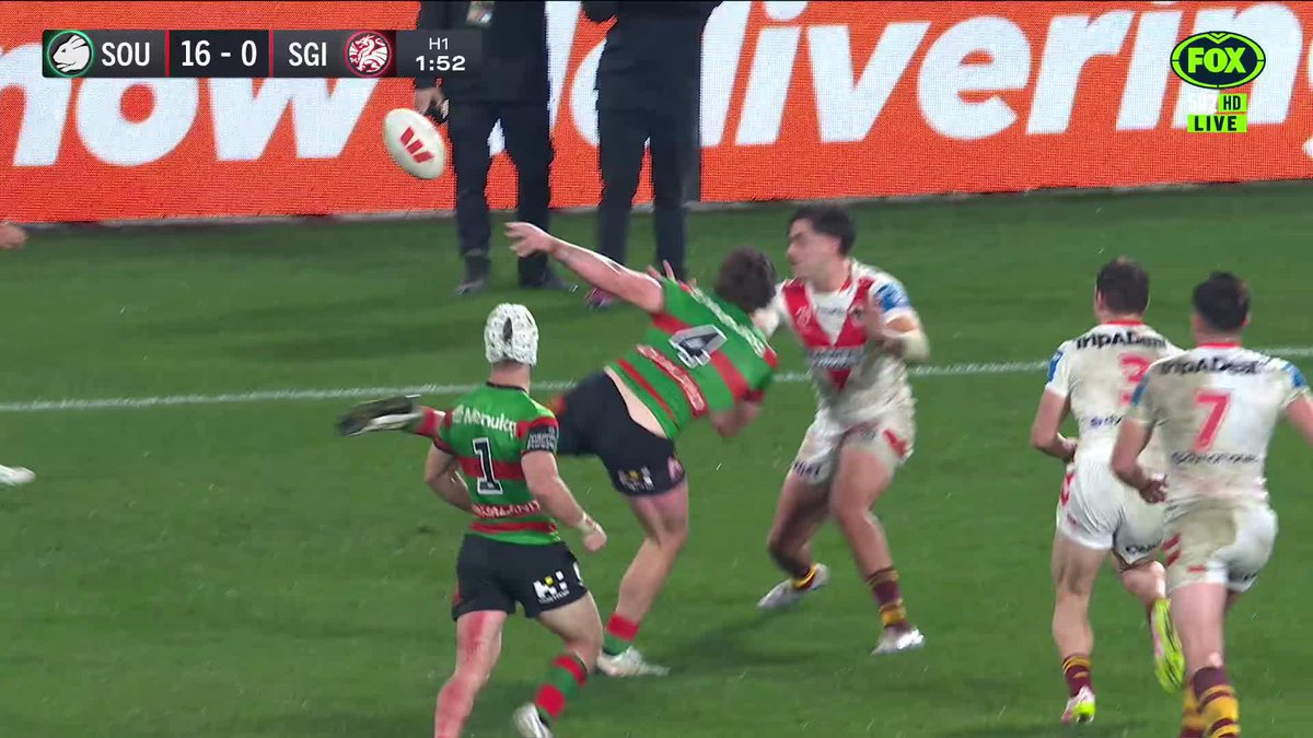 AJ is another try closer to the record, but not without controversy 😬 📺 Watch #NRLSouthsDragons on ch.502 or stream on Kayo: ✍️ BLOG 🔢 MATCH CENTRE