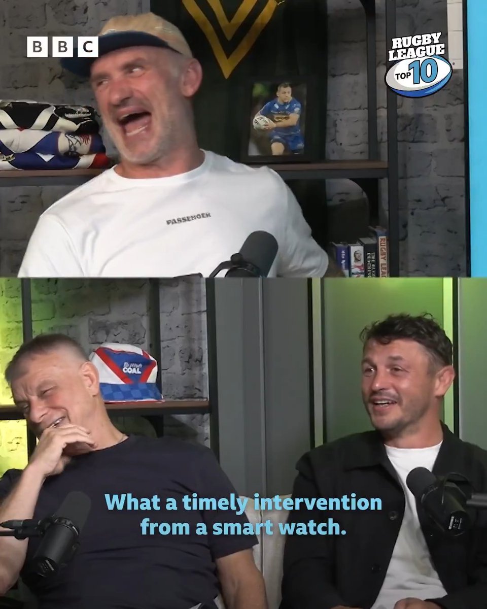 When you think you're making a good point...and your watch disagrees. 🤣 🎙️ Join @jamiepeacock10, Jon Wilkin, Brian Noble & Mark Chapman for Rugby League Top 10: #bbcrl