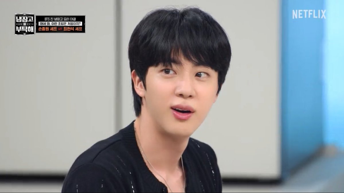 i love how particular he is about which foods he loves and DOESN’T love (i can’t stop thinking about that live where he catches himself picking salmon off his meal in front of millions) #ChefAndMyFridge #JIN #진